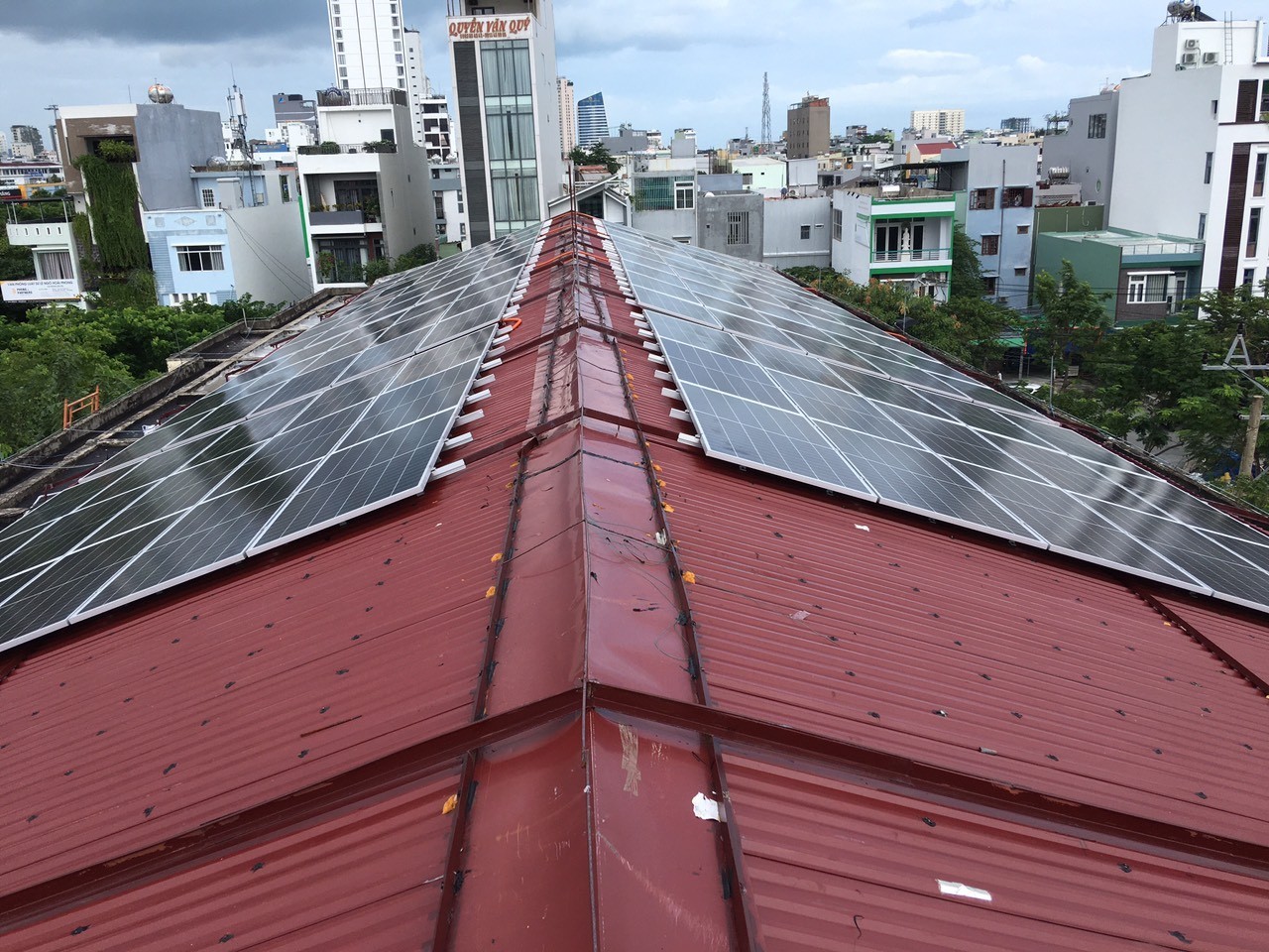 dự án điện mặt trời mái nhà